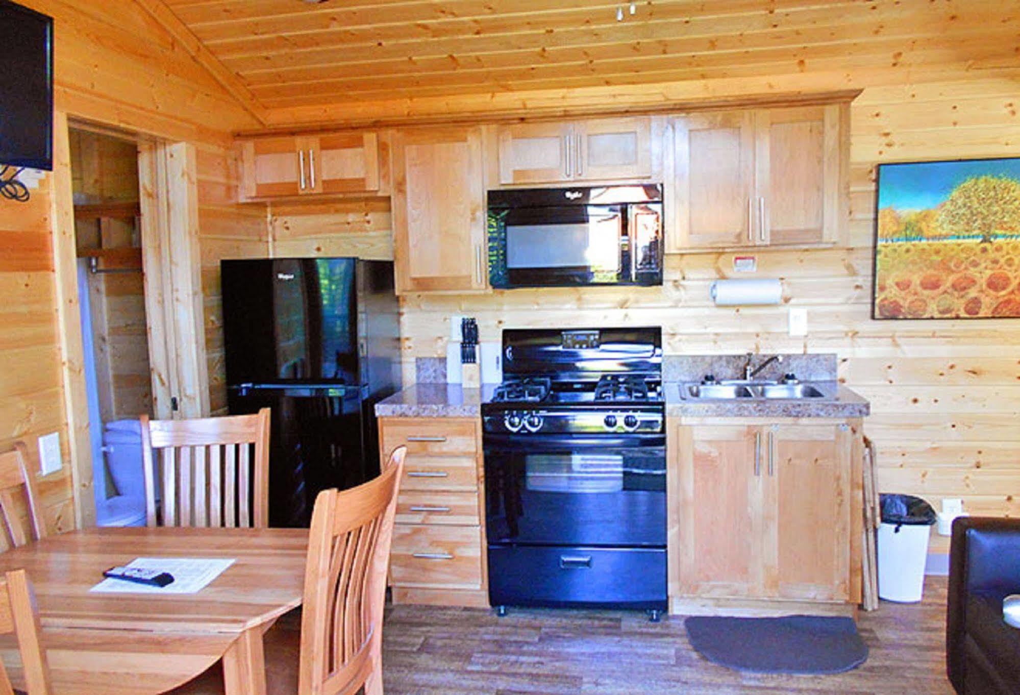 Whaler'S Rest Rv & Camping Resort Holiday Beach Екстериор снимка